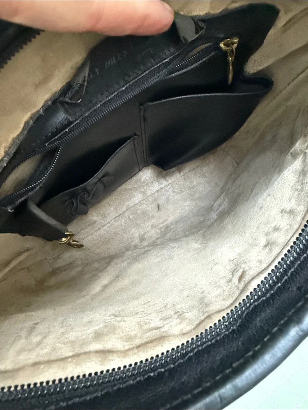 Vintage Black/Dark Brown Brahmin Leather Crossbody Bag